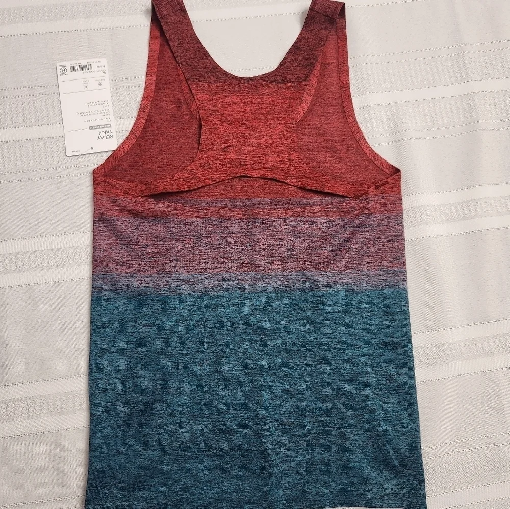 NWT Athleta Relay Tank Gradient Ombre Red and Blue Women’s Size Small - Picture 5 of 9